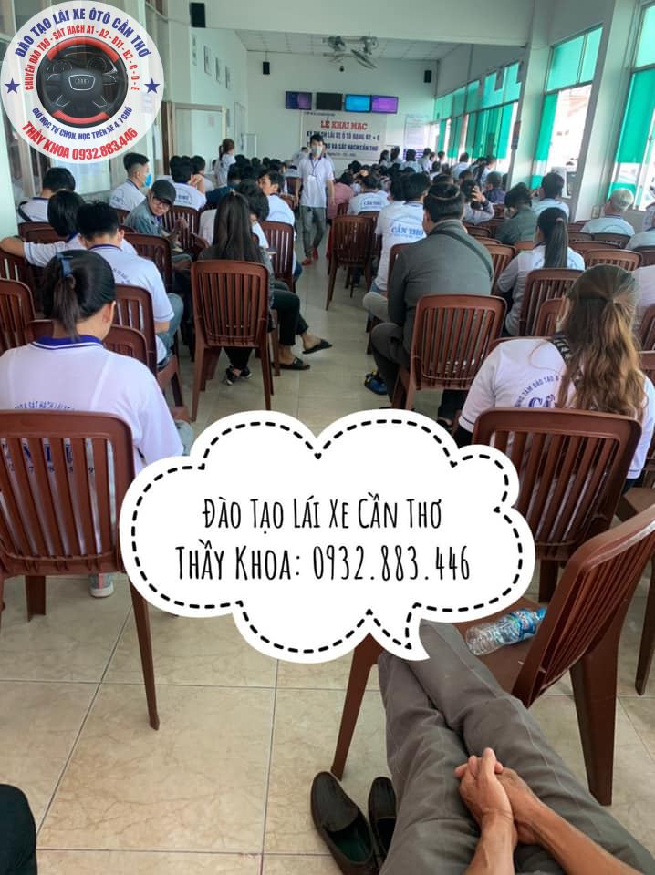 Quy chuẩn mới, hiểu biển gộp làn đường thế nào để tránh bị CSGT "phạt oan"? 1 124276424 1496295133889366 7507713401951309461 n