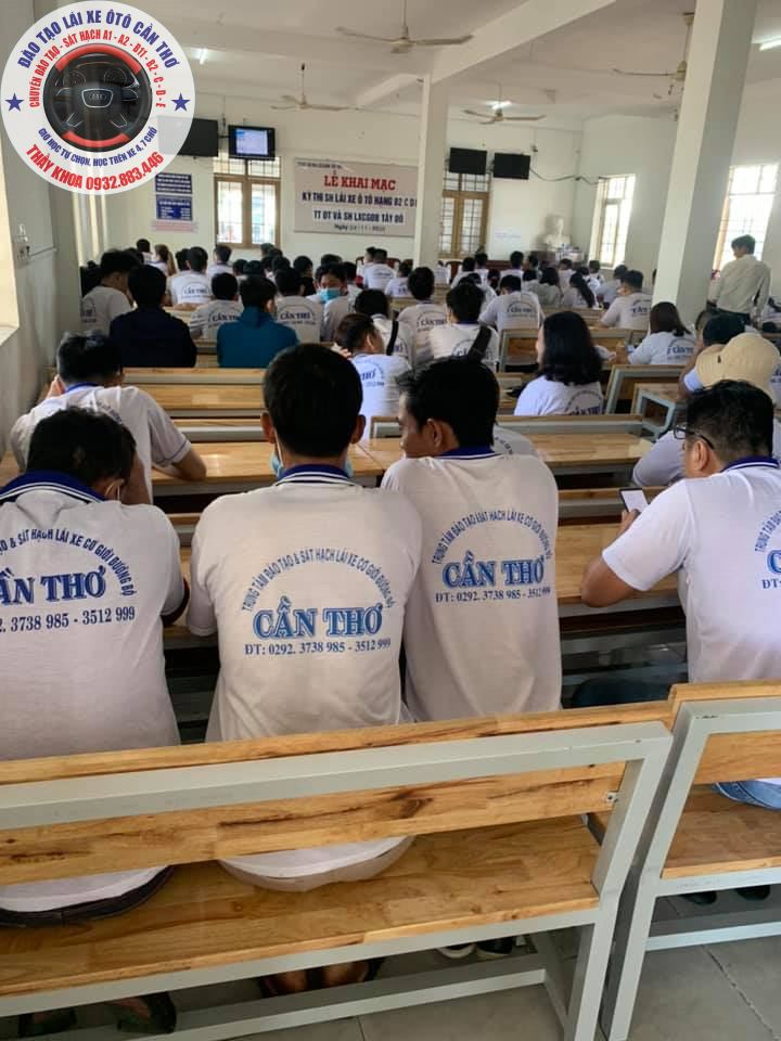 Không có chuyện buộc tăng học phí học bằng lái ô tô năm 2020 lên 30 triệu đồng 1 127599508 1511135422405337 6905044515780780991 n