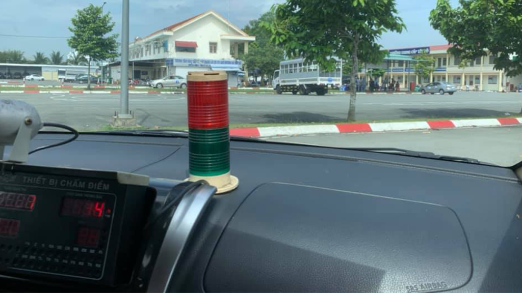 Học bằng lái xe C cần từ bao nhiêu tuổi? 4 tuoi hoc bang lai xe C 3