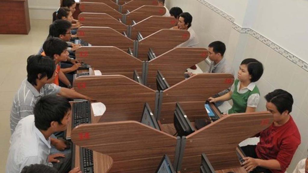 Kinh nghiệm học lý thuyết lái xe B1 nhanh và chính xác nhất 3 Kinh nghiệm học lý thuyết lái xe B1 nhanh và chính xác nhất
