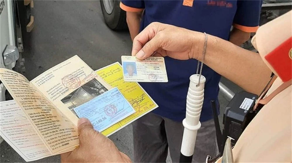 GPLX: Quản Lý Hệ Thống 12 Điểm và Những Vi Phạm Dễ Bị Trừ Điểm 1 GPLX